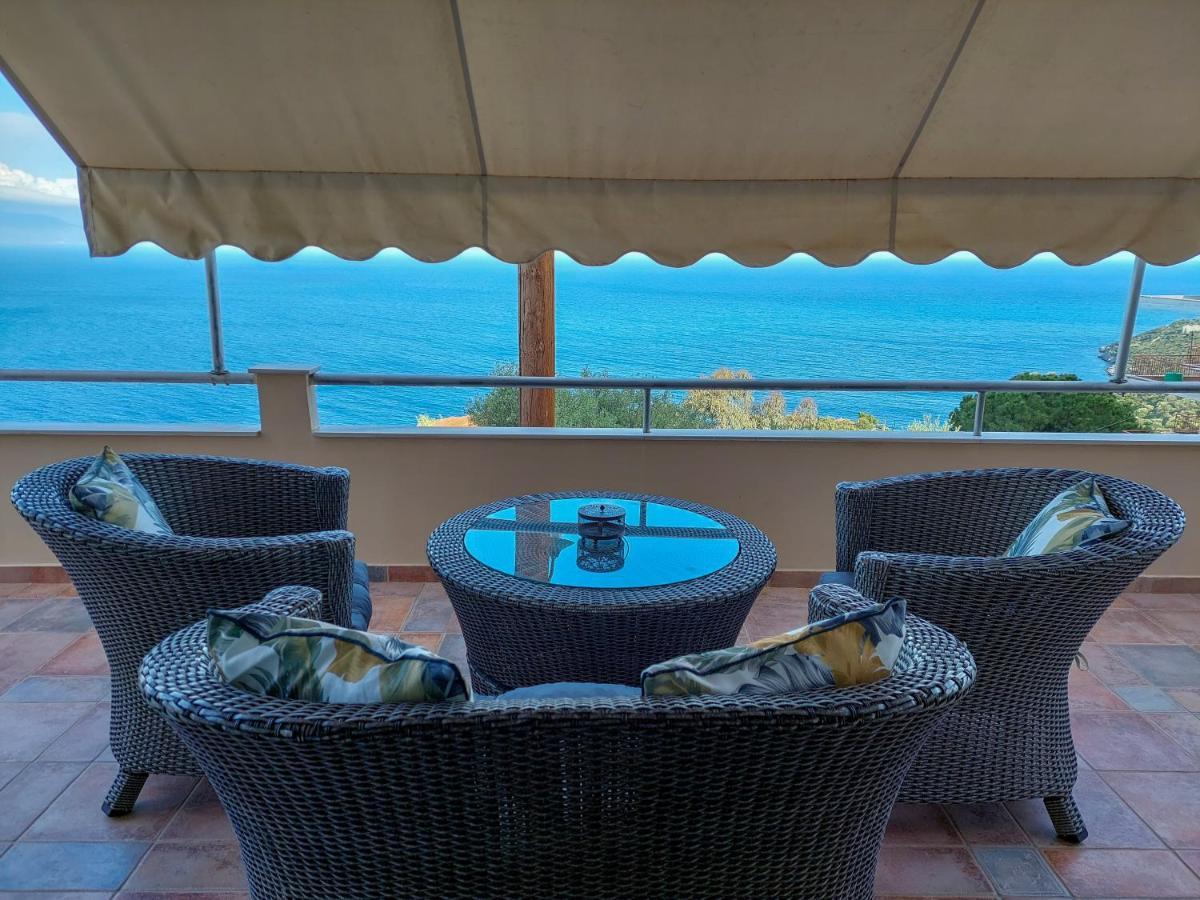 Golden Sunrise - Nikos Home Gythio Exterior foto